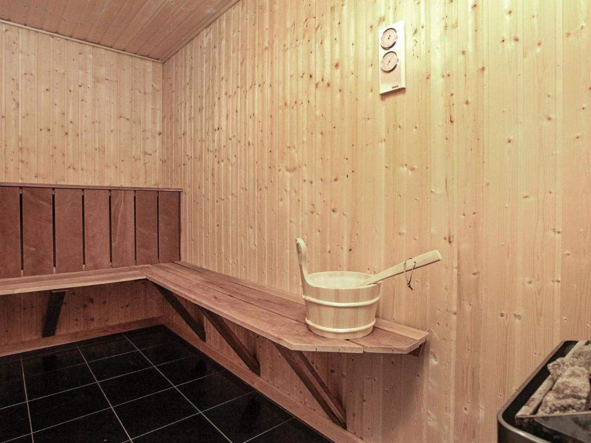 8 Person Holiday Home In Jerup Zimmer foto
